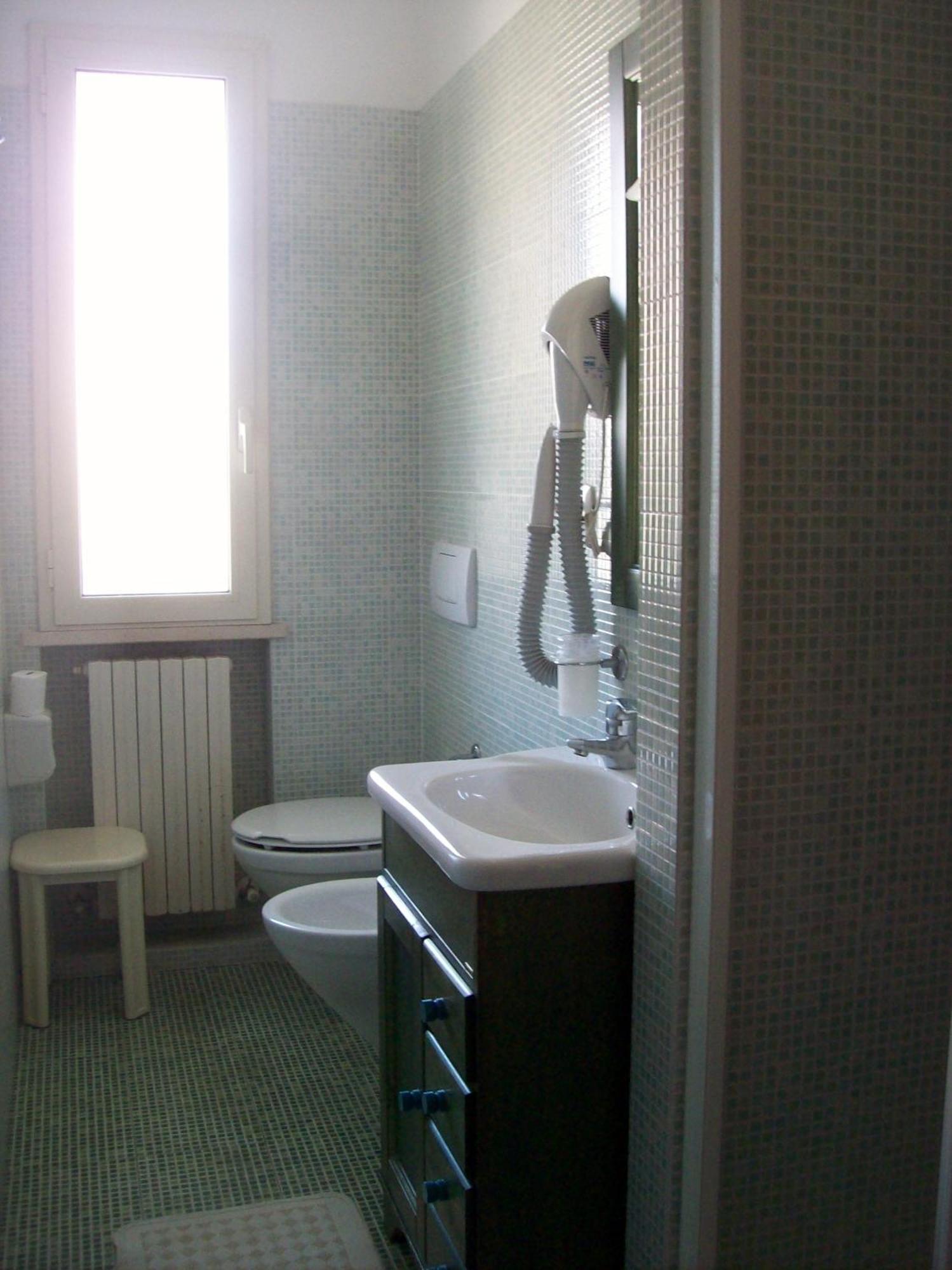 Hotel Sole Джулианова Екстериор снимка
